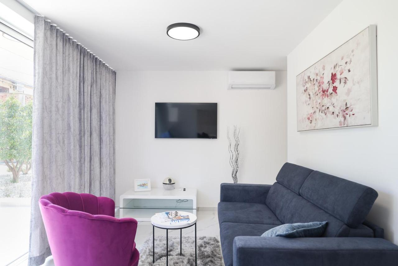 Studio Apartman Natale Zara Esterno foto
